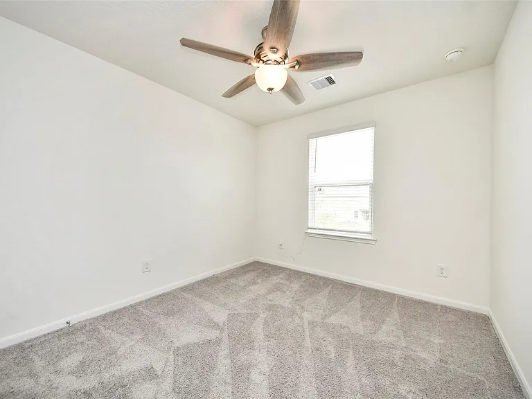 2916 Shimmer Edge Dr — Photo 27