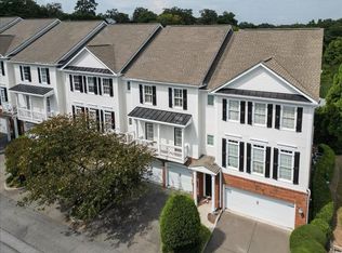 755 Neel Reid Dr, Roswell, GA 30075
