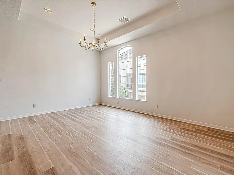 2150 Stacy Knl — Photo 16