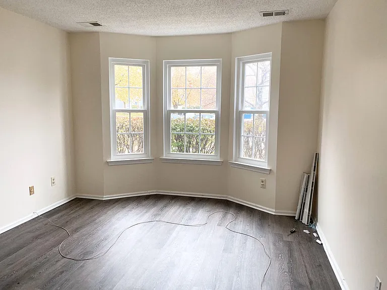 47 Tanglewood Ct — Photo 12