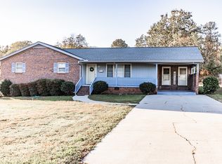 10 Pine Tree Dr, Honea Path, SC 29654