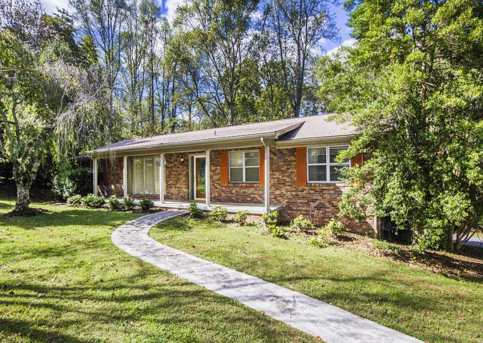 1st image of 2017 Belcaro Dr