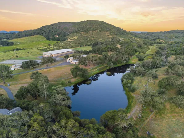 7490 Wild Horse Valley Road, Napa, CA 94558