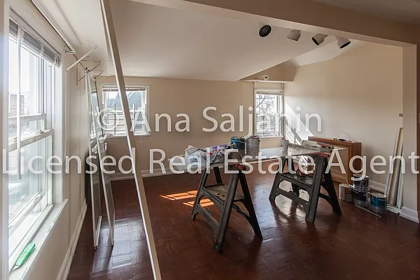 Rented by Citi Zone Realty | media 25