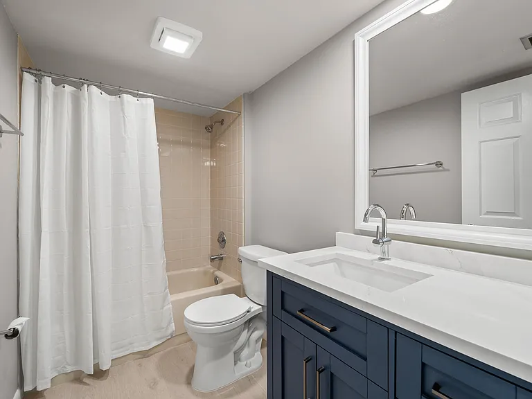 3636 Whitehall Dr #402 — Photo 18