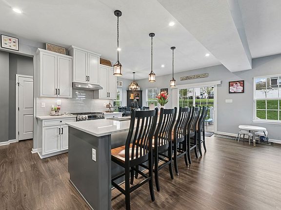 2nd image of 1014 Danason Dr