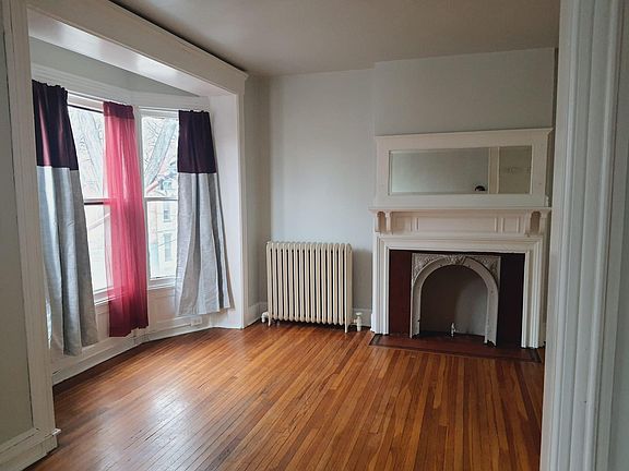 2nd image of 222 Elm St #2