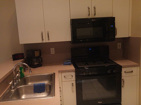 4th image of 90 Gables Blvd
