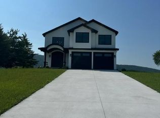 26 Sunshine Cir, Lewistown, PA 17044