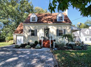 7527 Montgomery Rd, Cincinnati, OH 45236