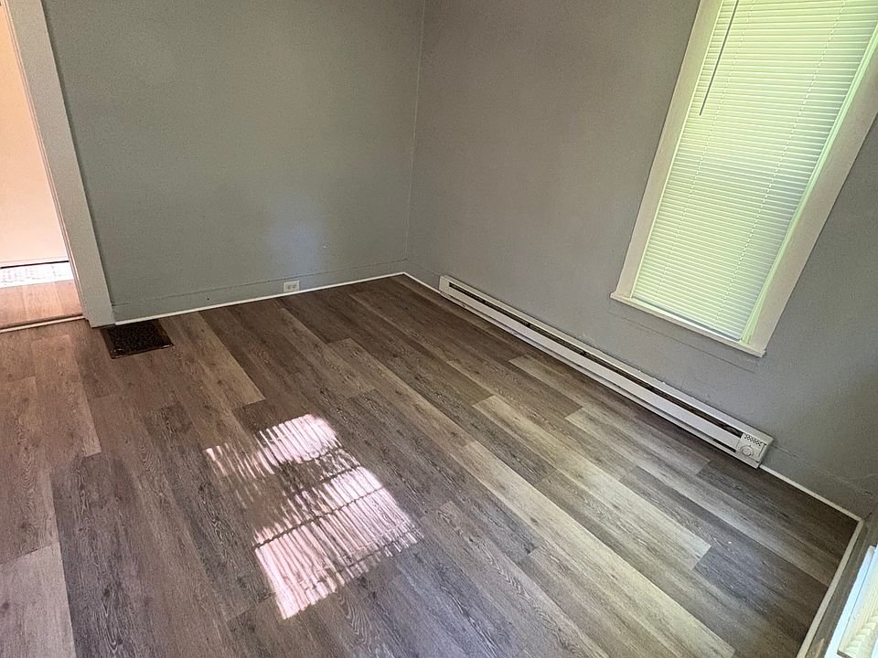 1st image of 311 W Mason St