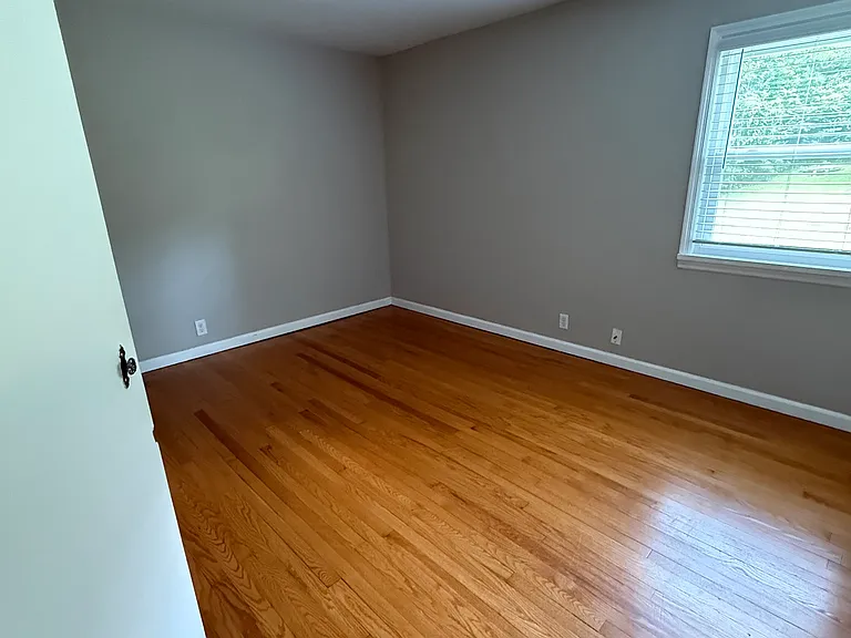 904 Red Saile Rd — Photo 12