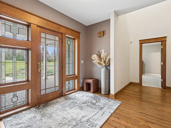4th image of 36599 River Oaks Cir