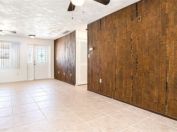 5th image of 27500 Tierra Del Sol Ln