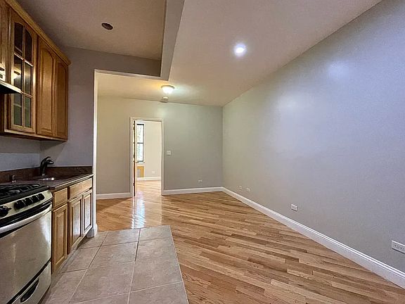3rd image of 343 E 115th St APT 2C