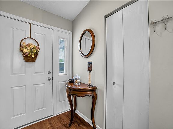 4th image of 1846 Shetland Rd