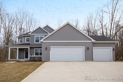 4533 Amazon Dr