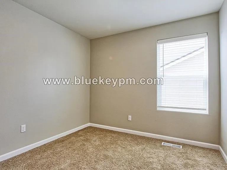 7104 NE 155th Pl — Photo 9