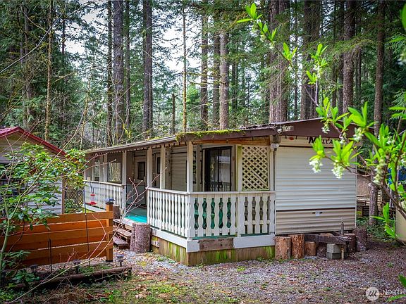 3rd image of 22 1 Goldrush Road