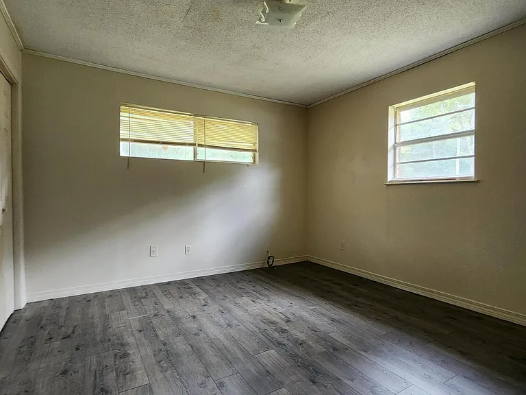 4317 Knowlcrest Dr — Photo 7