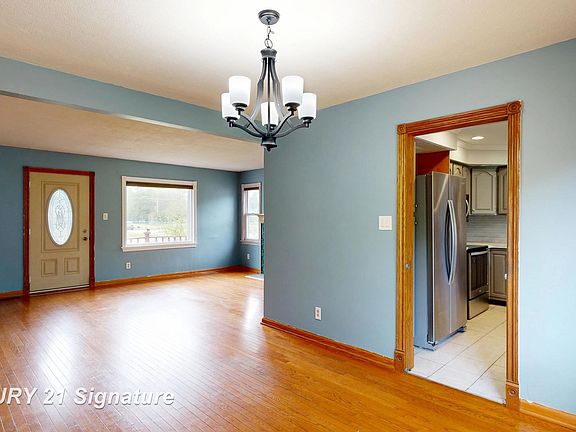 5th image of 10021 N Clio Rd