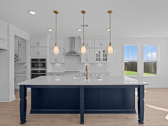 7th image of this home