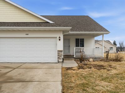 808 Crescent View Dr NE, Cedar Rapids, IA, 52402