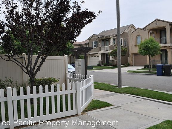 3rd image of 11178 Dallas Pl