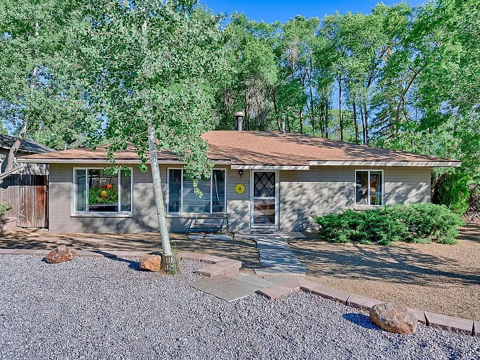 3131 N Park Dr