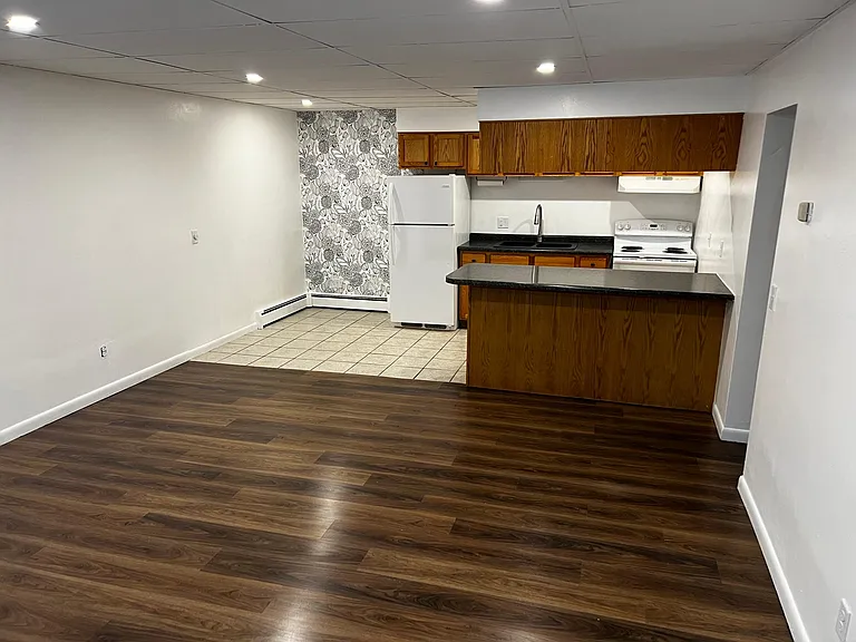 502 Vale Ave #3C — Photo 6