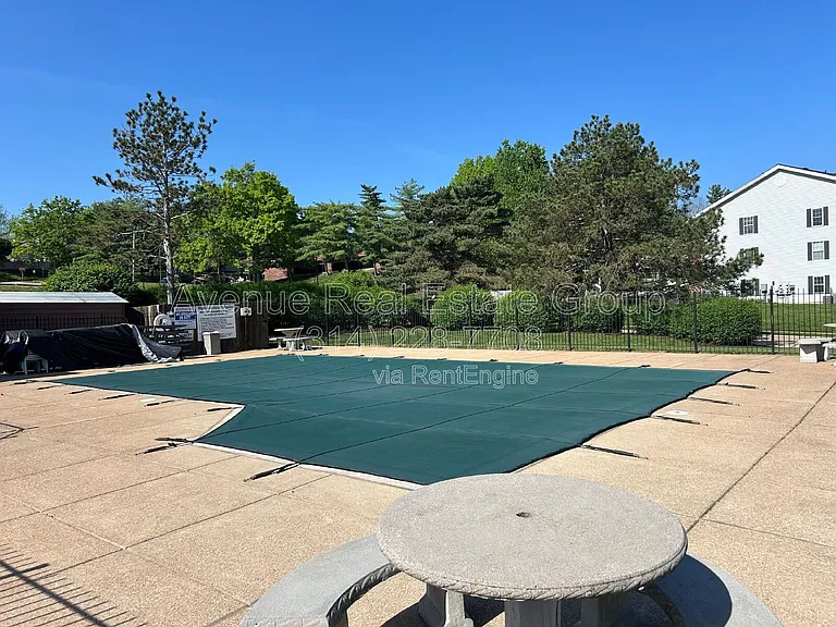 7504 Triwoods Dr #F — Photo 17