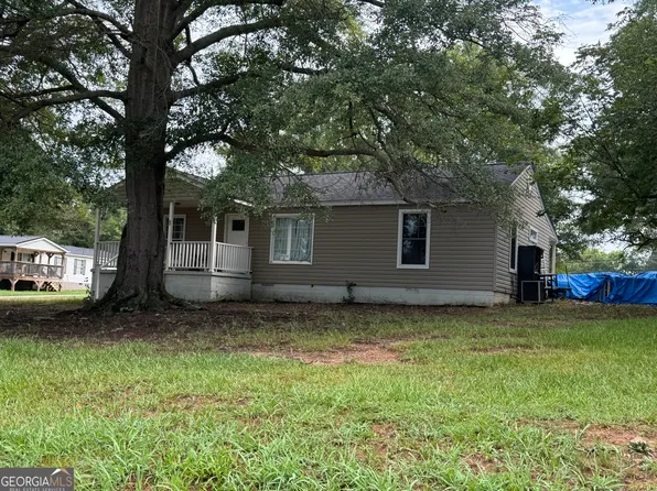62 Atlanta Ave, Hartwell, GA 30643