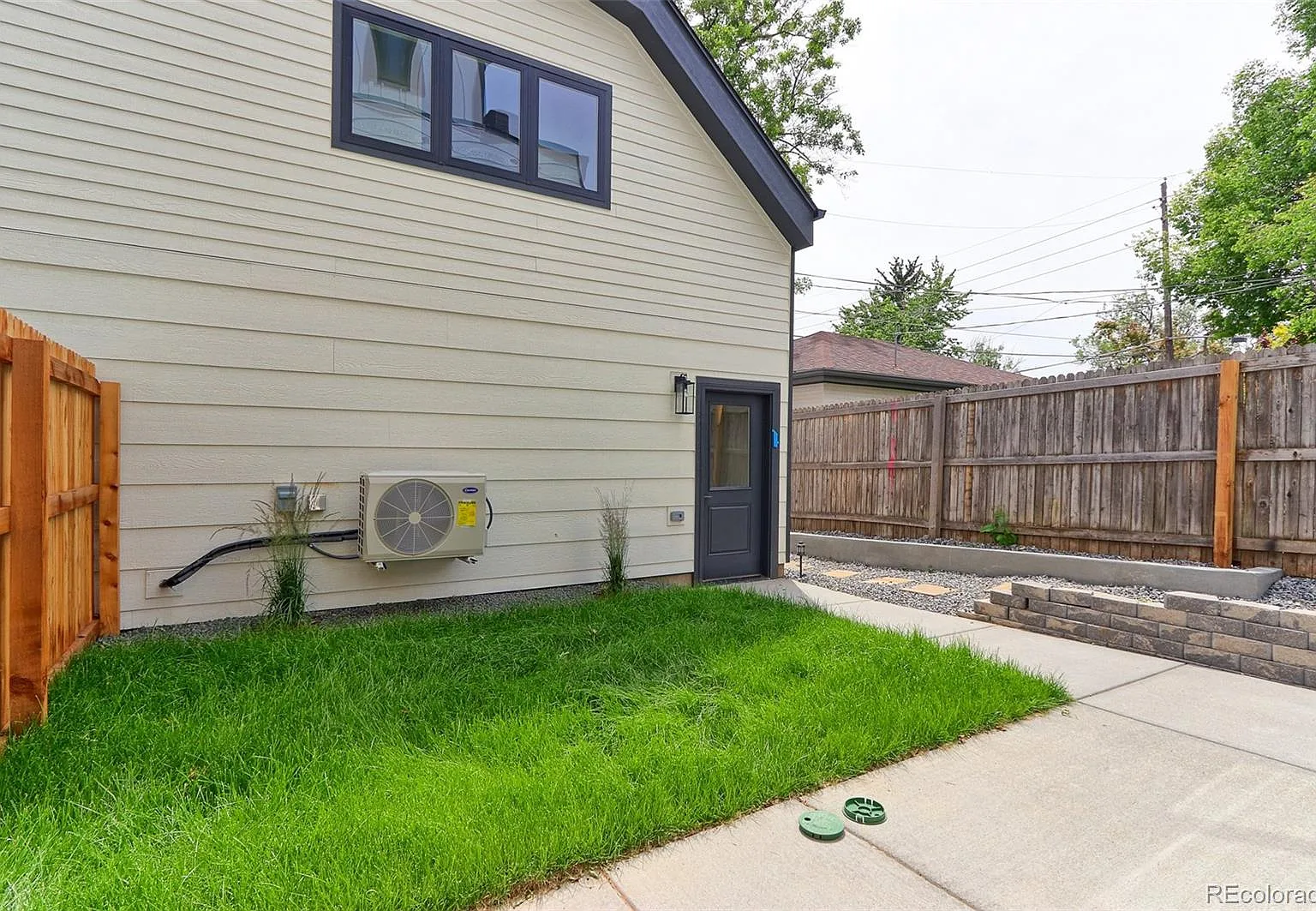 Studio, 1.0 bath, 486 sqft, $1,700 — Photo 2