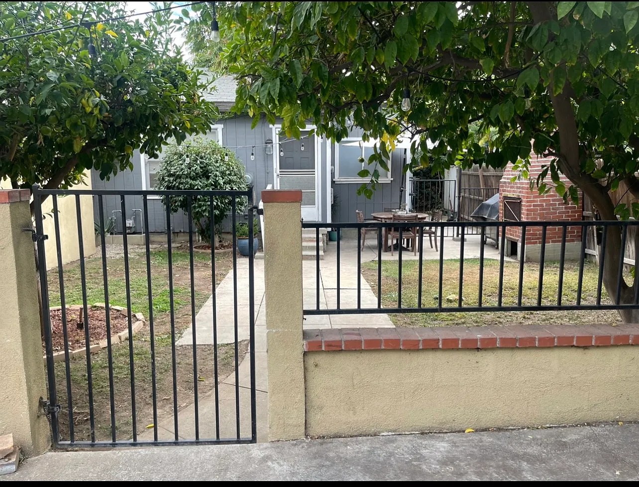 2 bed, 650 sqft, $2,850 — Photo 1