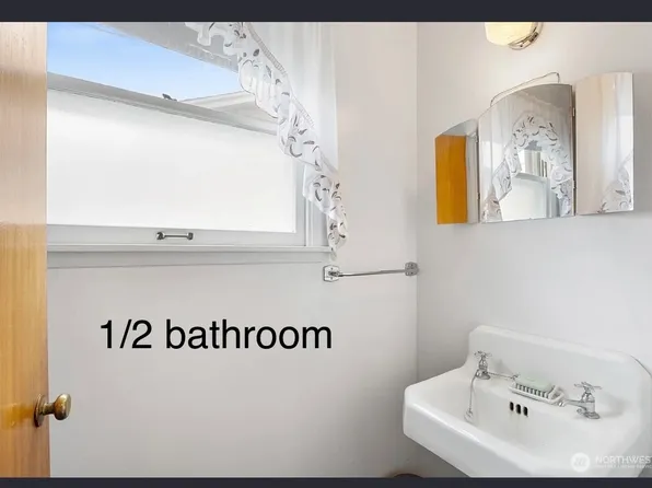 110 H St SE, Ephrata, WA 98823