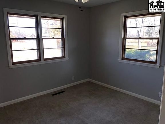 5th image of 1502 W 18th Ave
