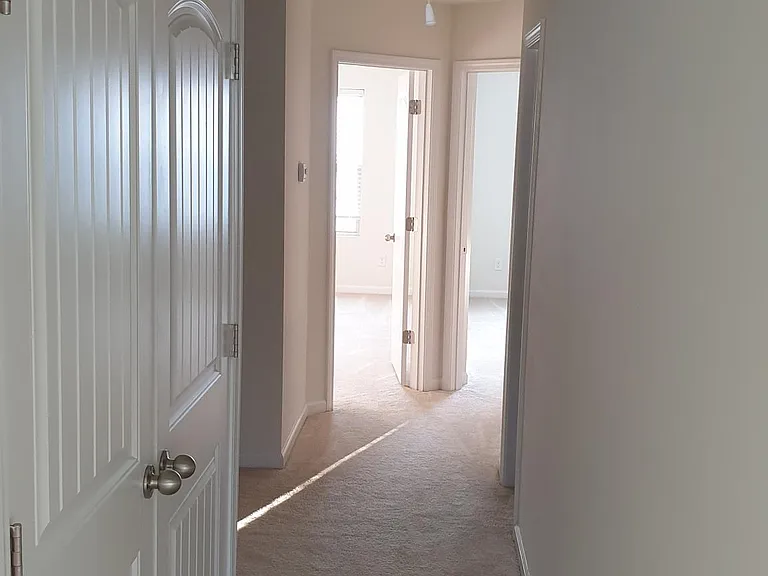 417 Irving Way — Photo 5