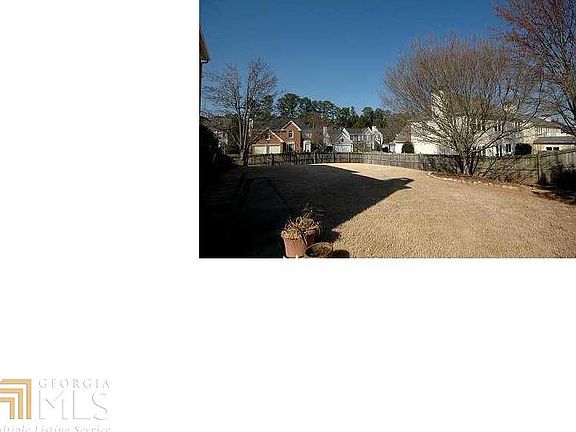 3rd image of 4205 Ancroft Cir
