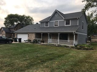 2375 Munger Pointe Dr, Dayton, OH 45459