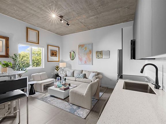 2nd image of 315 NW 32nd St #303