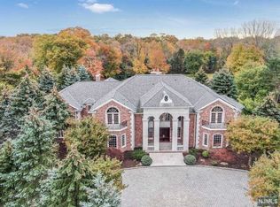 18 Tulip Tree Ln, Alpine, NJ 07620