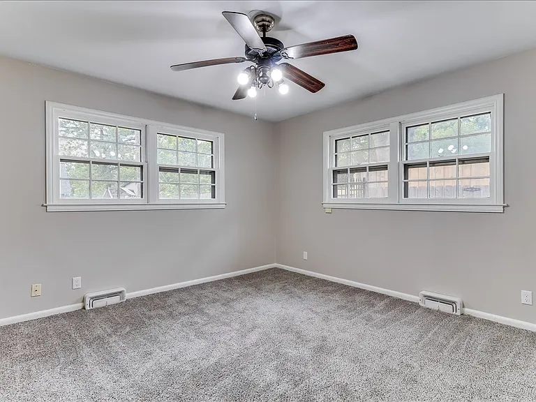 720 N Stratford Ln — Photo 44