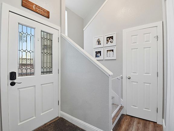 3rd image of 5006 Country Club Drive