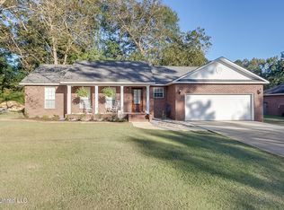 105 Noel St, Wiggins, MS 39577