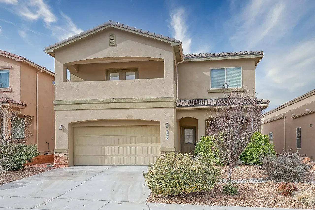 4 bed, 2706 sqft, $2,995 — Photo 1