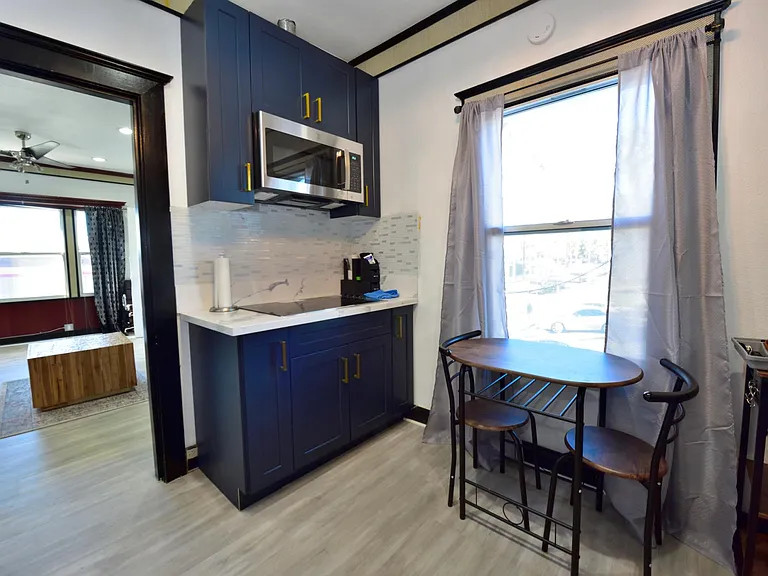 1489 E Colorado Blvd #204 — Photo 14