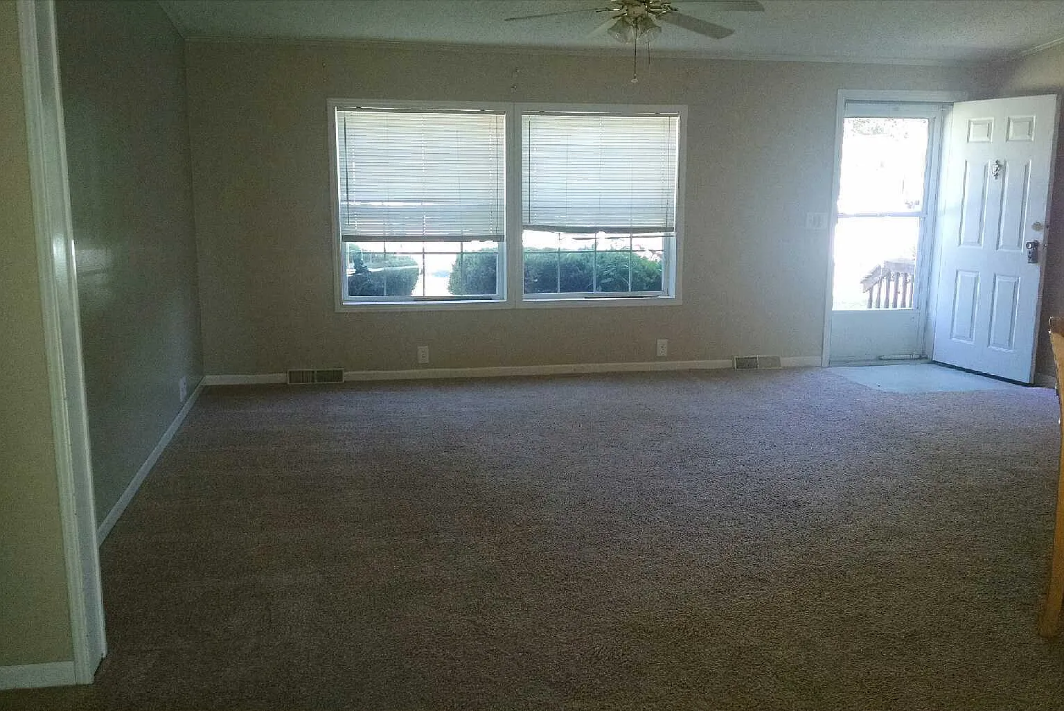3 bedroom, 2 bath home on Bloomington's Westside — Photo 2