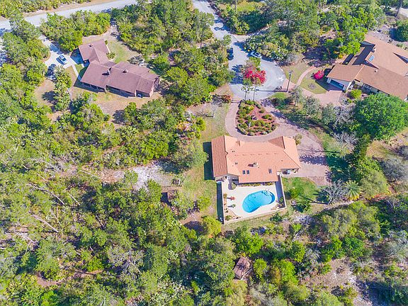 4th image of 1250 Pine Cone Ct