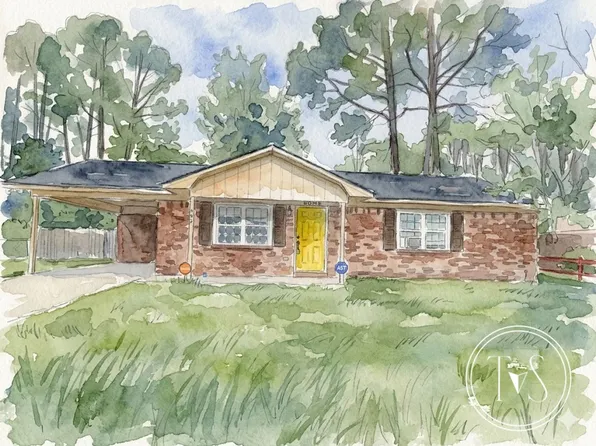 982 White Cir, Hinesville, GA 31313