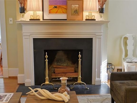 4th image of 3614 Hawthorne Ave